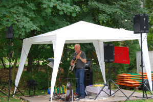 Musikalische Unterhaltung durch Laredo Kare | Bild: SPD Teublitz