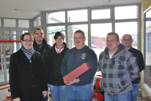 Matthias, Marlene und Alfred besuchen die FFW Teublitz | Bild: Andreas Michalski