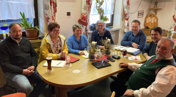 v.l. Th. Spitzner, R. Frey-Forster, A. Haberl, R. Hermann-Reisinger, A. Bitterbier, M. Haberl, A. Ferstl | Bild: Hintermeier