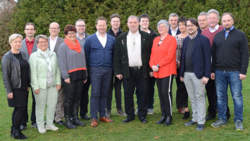 Gruppenbild der Kandidatinnen und Kandidaten | Bild: Luise Michalski
