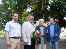 v.l. Fraktionssprecher Andreas Bitterbier, Bürgermeisterkandidat Andreas Ferstl, Altbürgermeister Rudolf Lenk, Kreisvorstitzender Peter Wein | Bild: Andreas Michalski