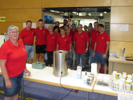 Ohne viele helfende Hände geht es nicht | Bild: SPD Teublitz