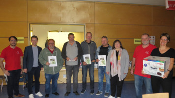 Siegerinnen und Sieger sowie unsere Ehrengäste | Bild: Andreas Michalski