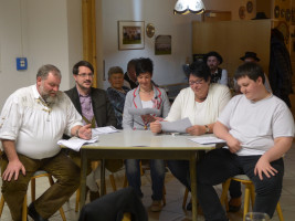 Sketch einiger SPD-Mitglieder (v.l. Andreas Ferstl, Matthias Haberl, Marlene Unger, Silvia Ferstl, Stefan Islinger) | Bild: SPD Teublitz