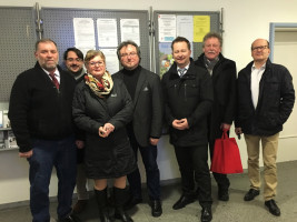 SPD Stadtratsfraktion, v.l. A. Ferstl, M. Haberl, R. Hermann-Reisinger, G. Meßmann, A. Bitterbier, F. Pabst, F. Pfeffer | Bild: SPD Teublitz