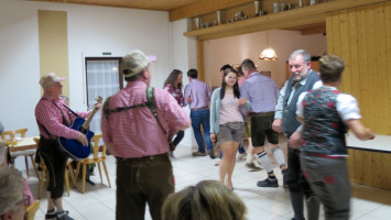 Dieses Jahr wurde auch getanzt | Bild: SPD Teublitz