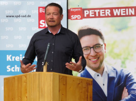 Generalsekretär Uli Grötsch bei seiner Rede in Teublitz | Bild: SPD Teublitz