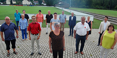 Die neu gewählte Vorstandschaft mit "Coronaabstand" |Bild: Werner Artmann