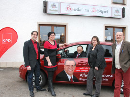 Matthias Haberl, Romy Hermann-Reisinger, Alfred Gawinowski, Marianne Schieder, Franz Pfeffer | Bild: SPD Teublitz