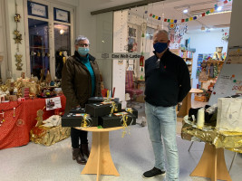 Romy Hermann-Reisinger und Georg Fleischmann mit Schutzmasken | Bild: privat