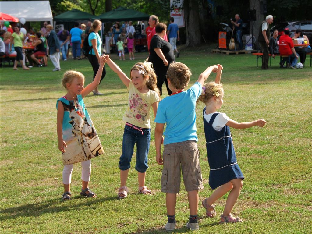Kinder beim Tanzen